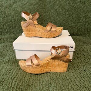 Sonoma Rose Gold Wedge Size 7.5